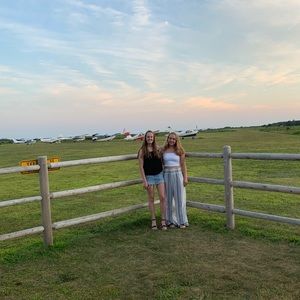 Meet your Posher, Emma